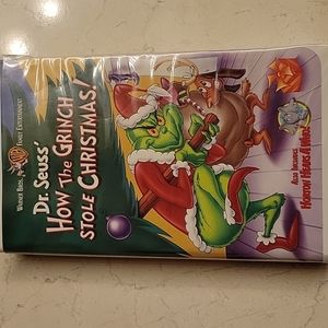 Warner Bros. | Media | Warner Bros Family Entertainment Dr Seuss How